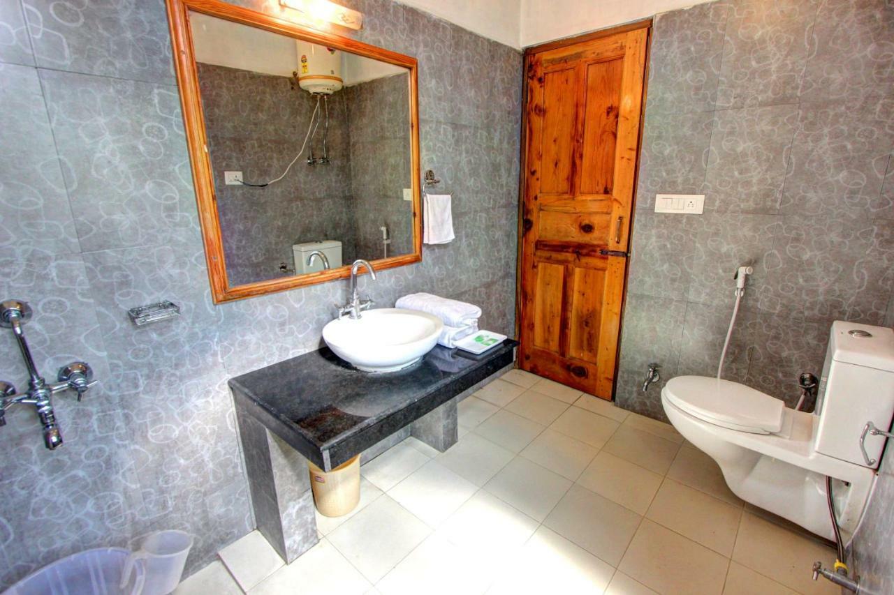 Conifer Apartment Manali (Himachal Pradesh)